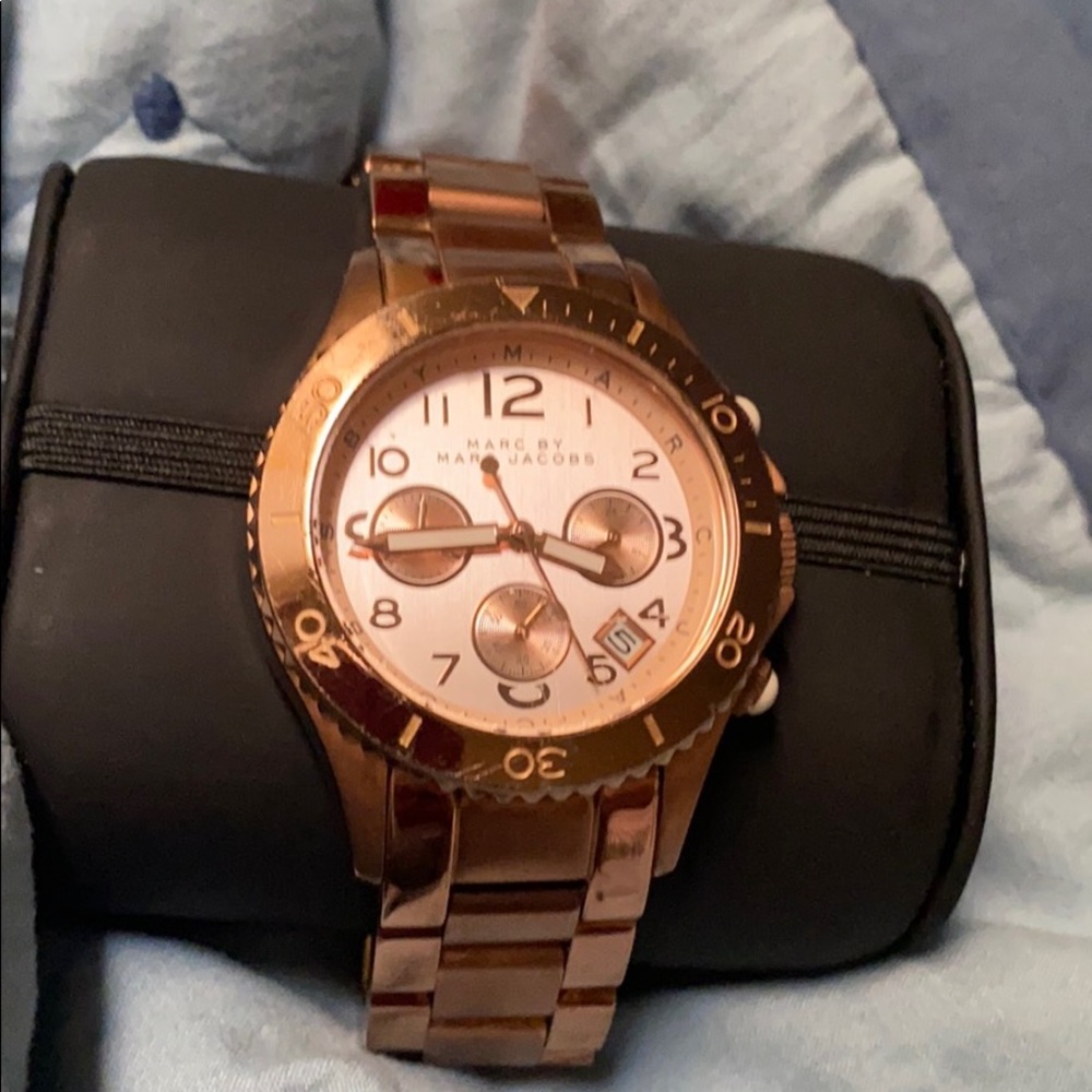 Marc Jacobs Watch (Rose Gold)